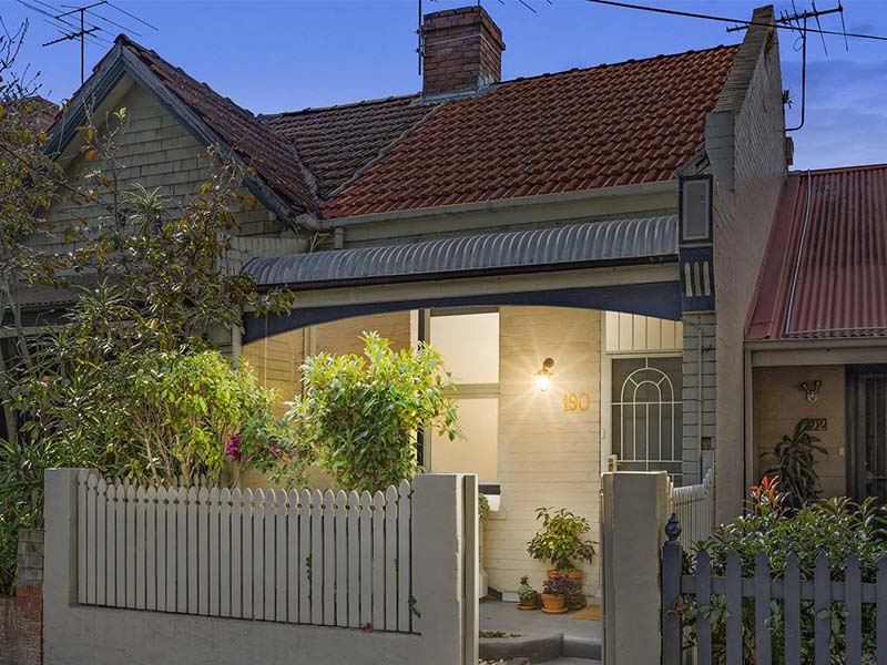 Home Buyer in Inner City, Sydney - Main