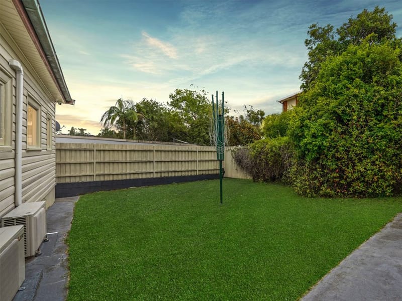 buyers agent purchase inner west home buyer-garden