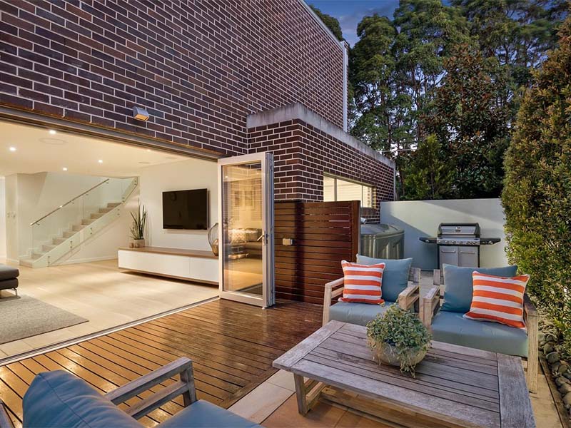 dulwich hill home buyers-courtyard