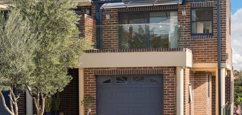 st stone earlwood-main